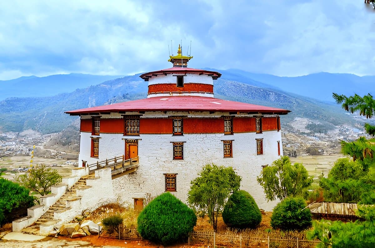  Ta Dzong