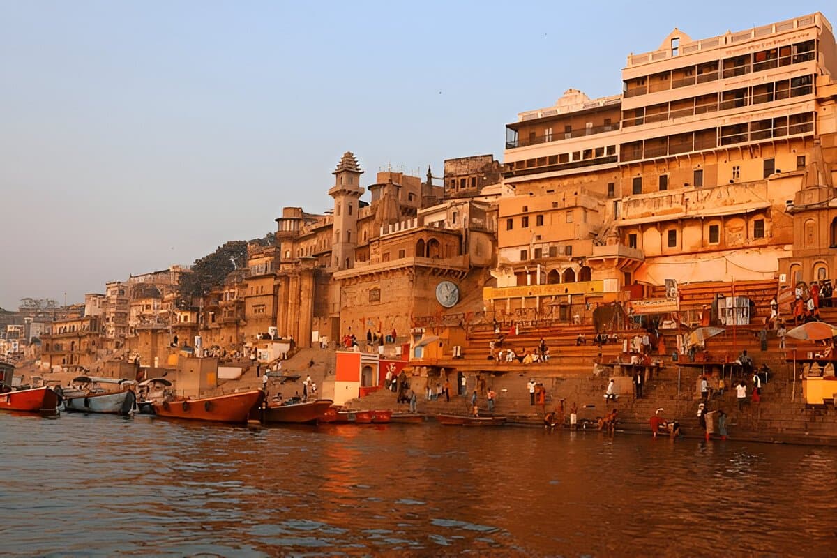 Trip to Ayodhya, Allahabad & Varanasi 