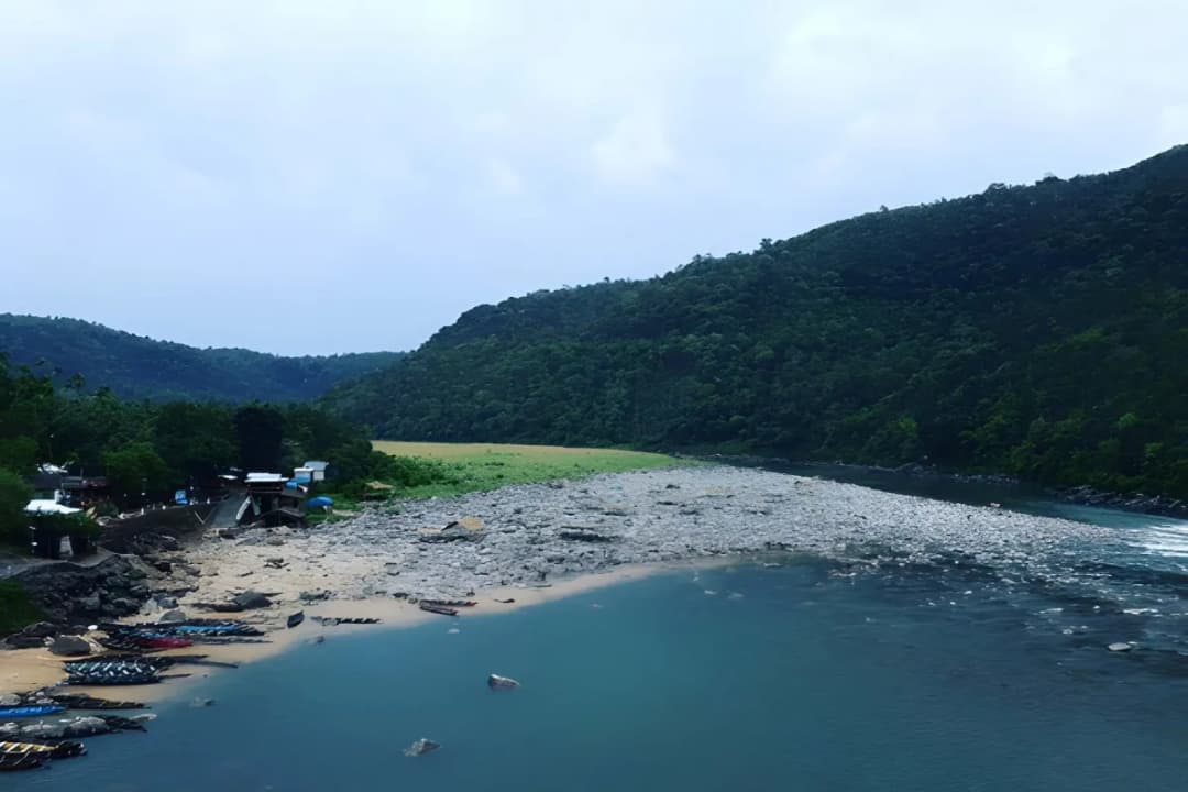 Nearby Shnongpdeng Activities