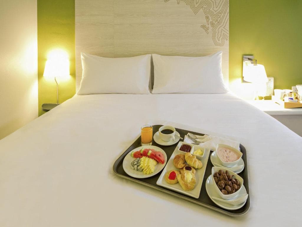 Ibis Krabi