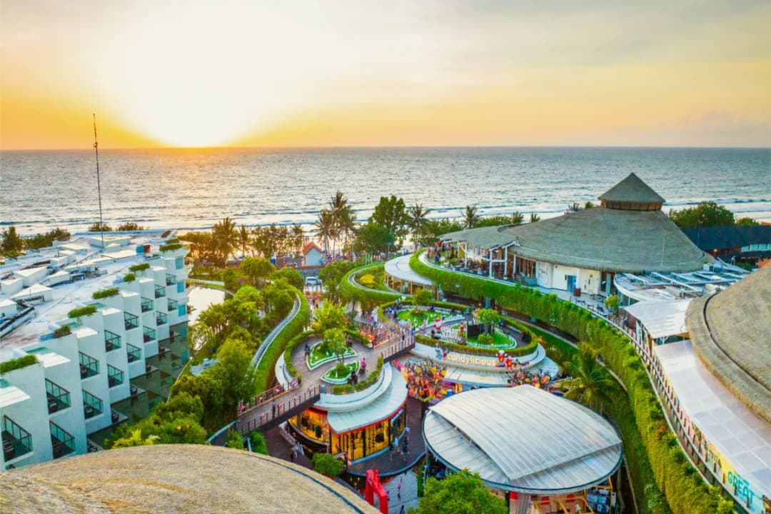 Beachwalk Shopping Centre