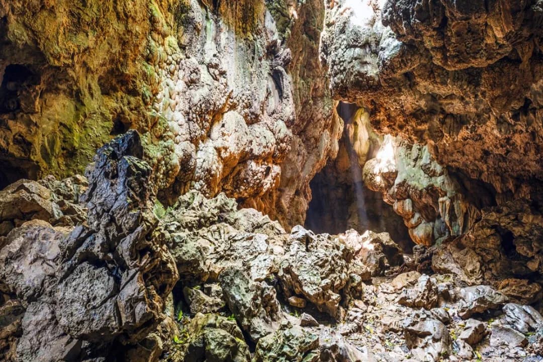 Mawsmai Cave