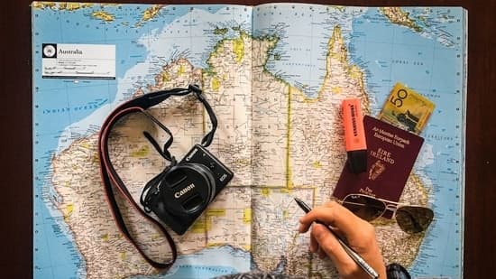 Enhance Your Travel Experience with These 6 Smart Tech Hacks