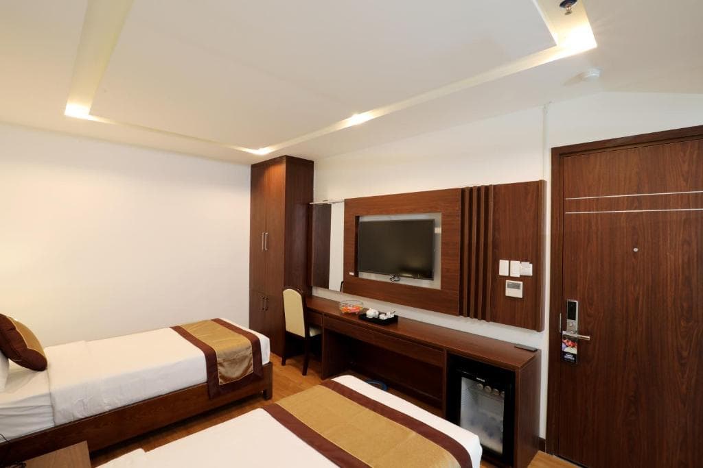 Prague Hotel Vietnam