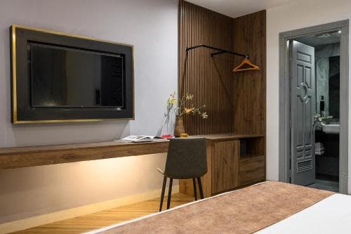 Acnos Hotel