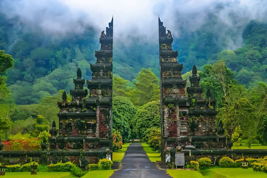 Your Dream Romantic Escape: Bali Honeymoon Package
