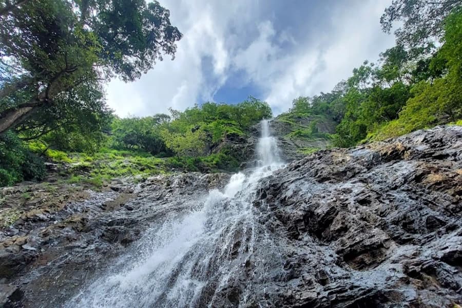 Hivre Waterfalls
