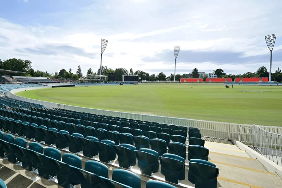 Manuka Oval