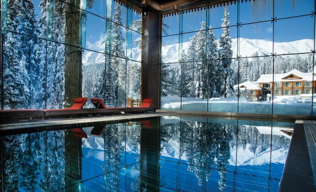 Hotels in Kashmir