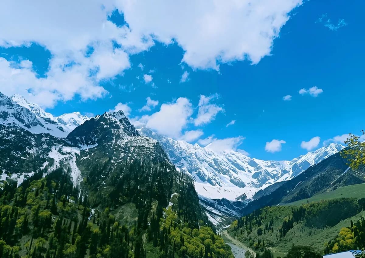 Manali in March: A Refreshing Himalayan Getaway