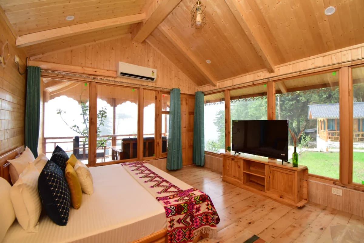 Lato's The Dream Village of Tree House