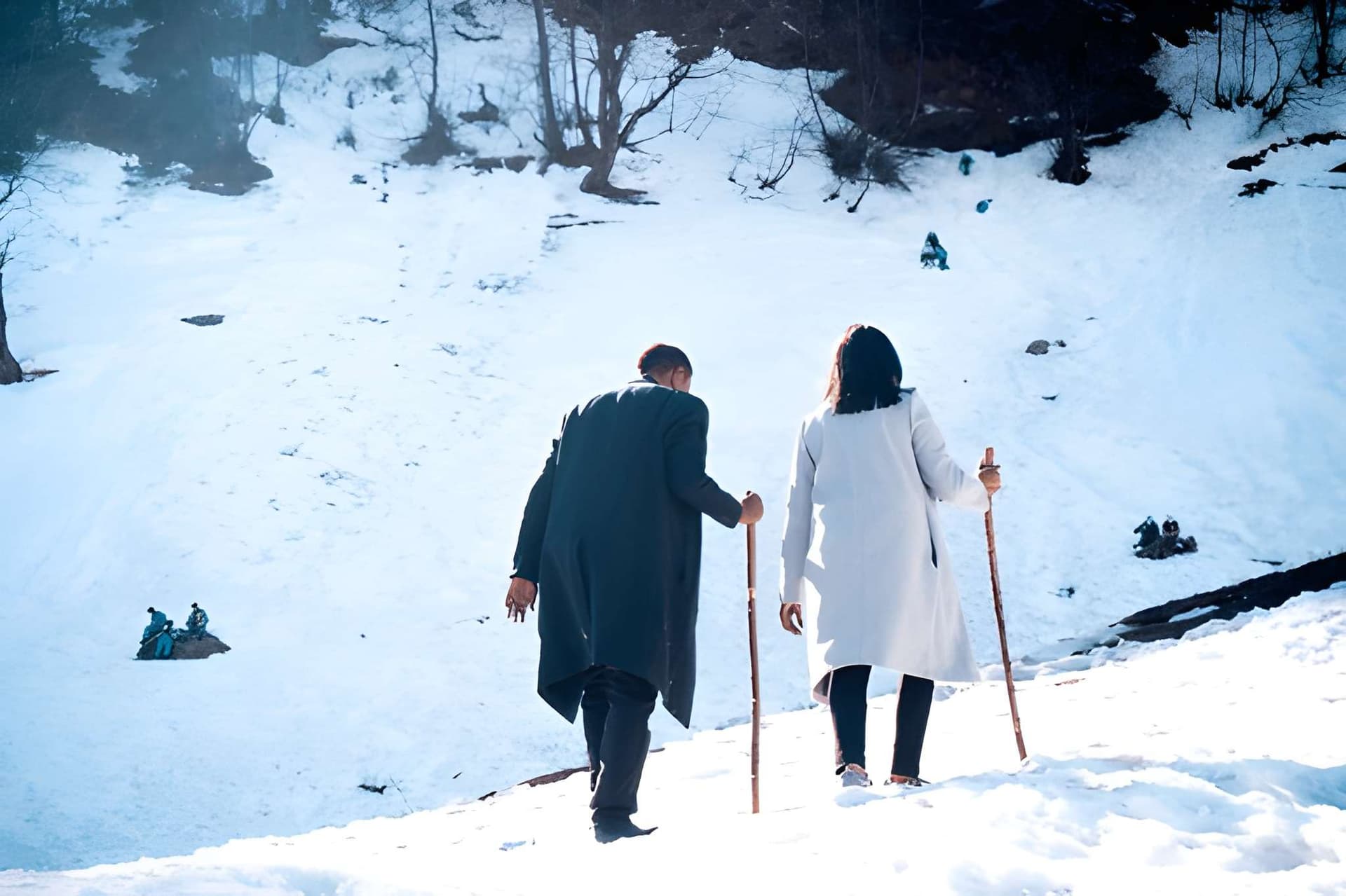 Trekking in Manali