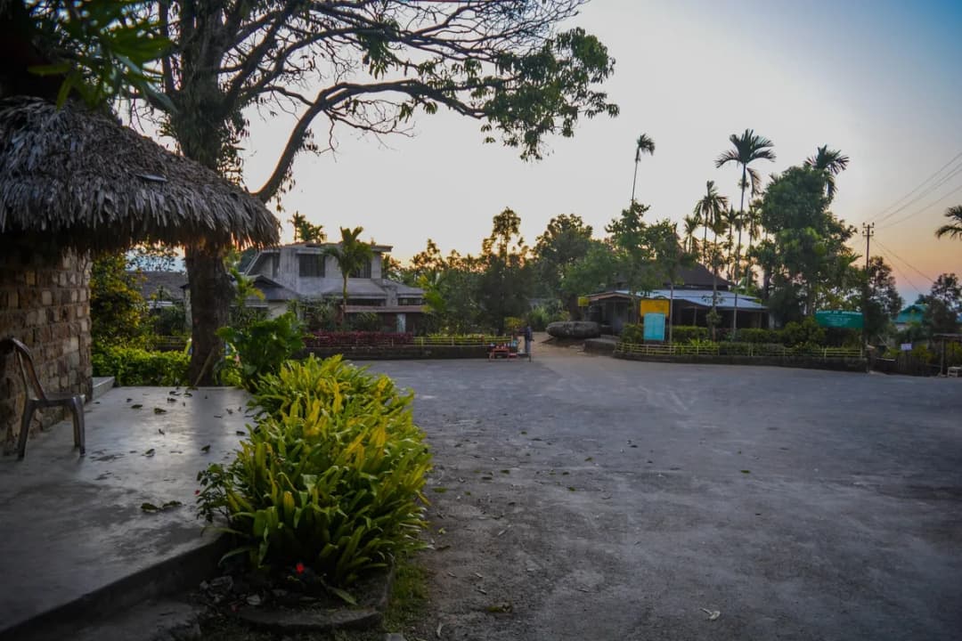 Mawlynnong Village Nearby