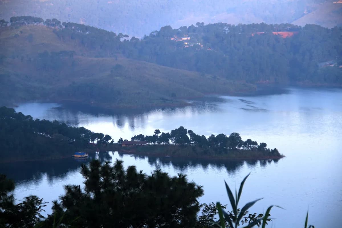 Umiam Lake Near Lum Nehru Park