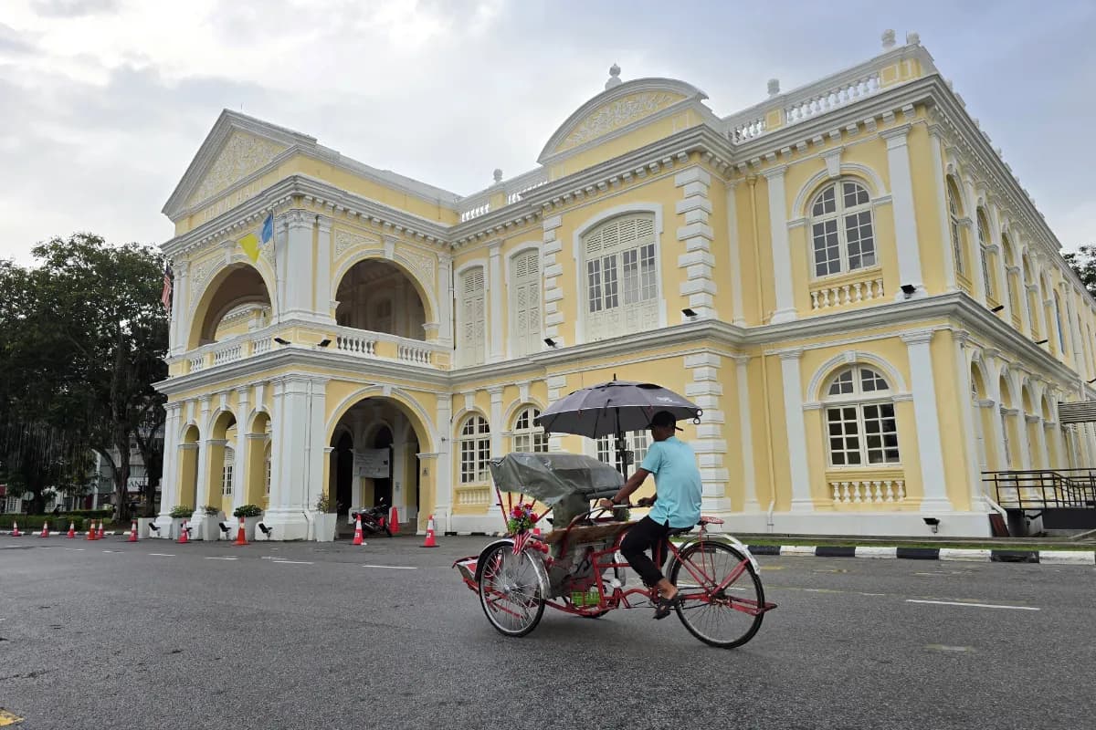 Trishaw Ride in Malaysia