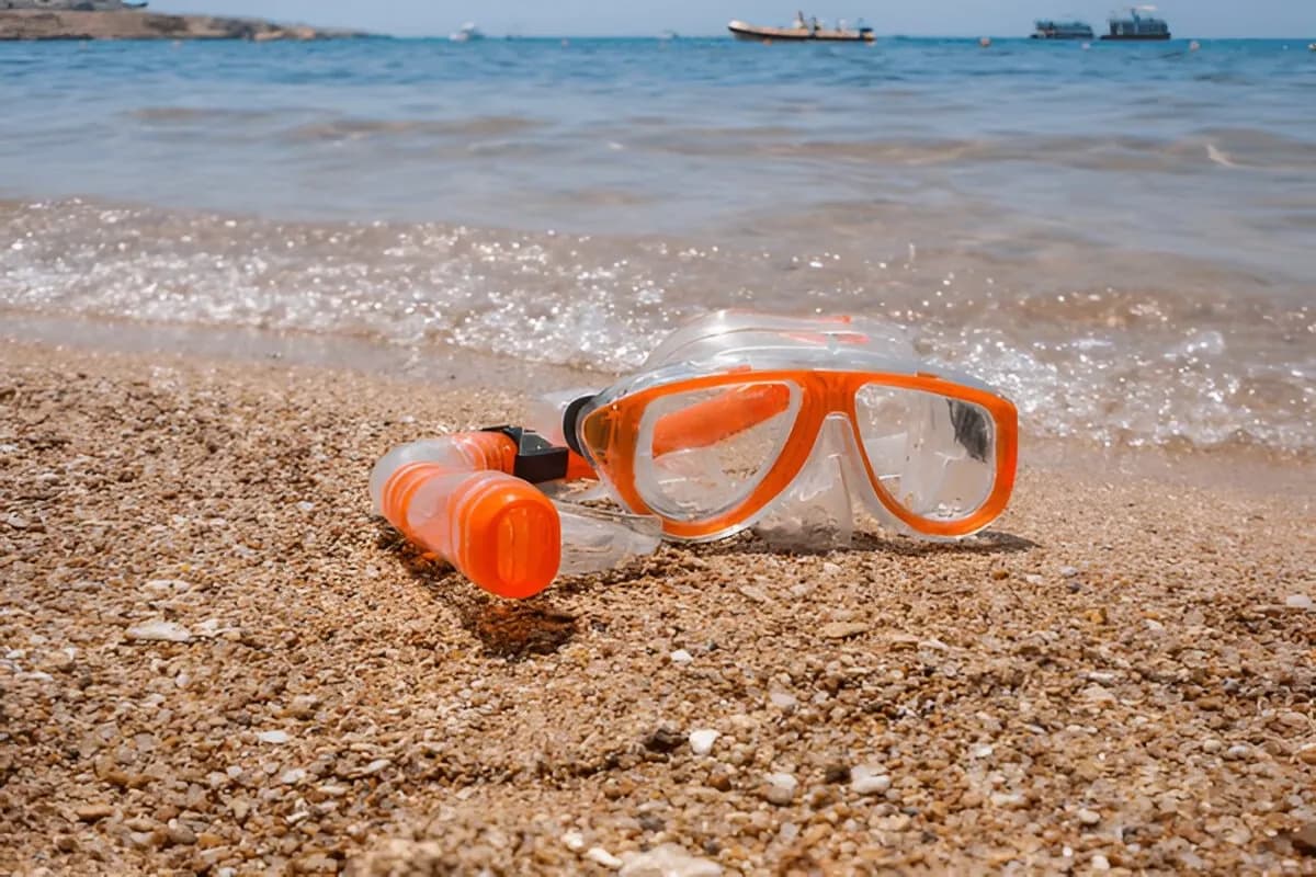 Snorkelling in Goa