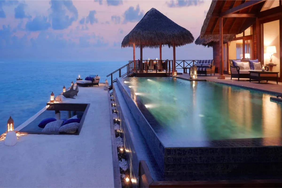 Emboodhu Finolhu Island