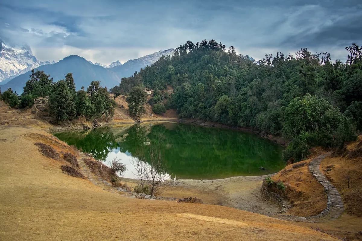 Deoria Tal