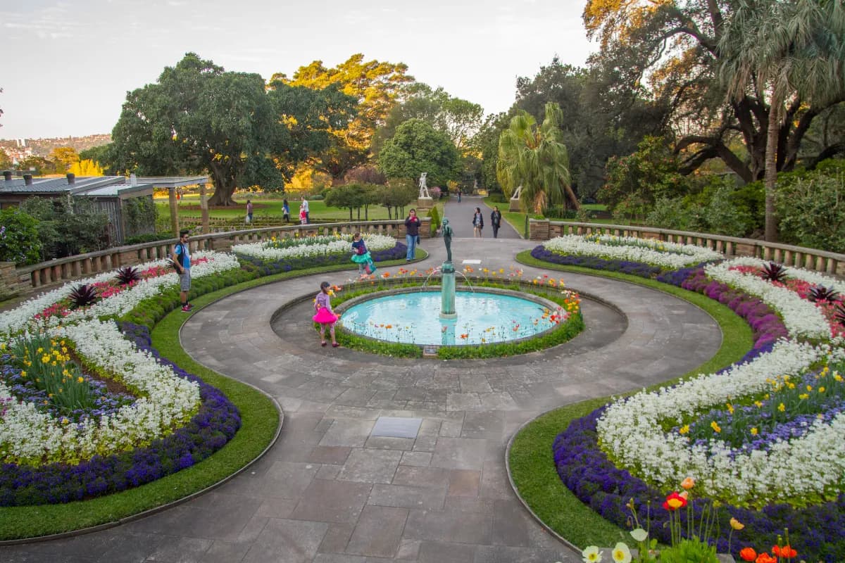 Royal Botanic Gardens