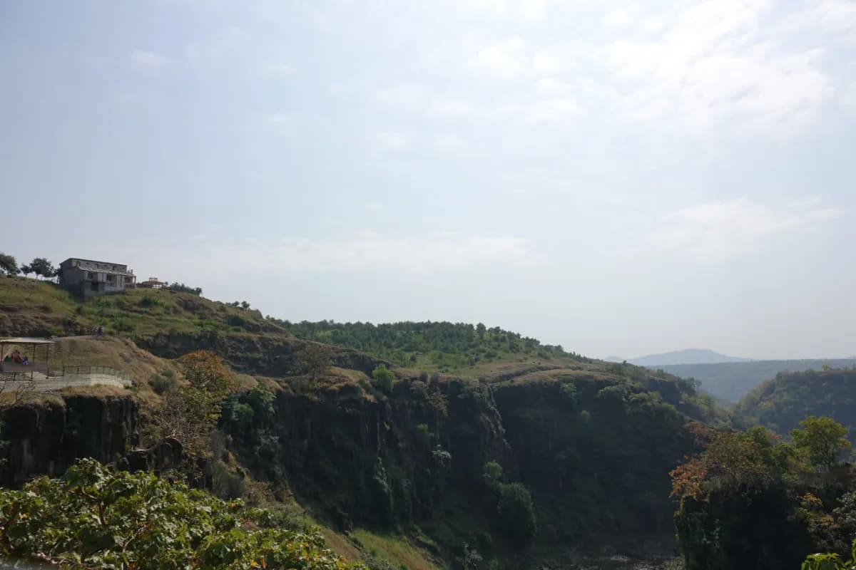 Pettimudi Hill Top