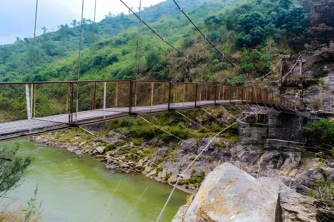 Suspension Bridge Crossing