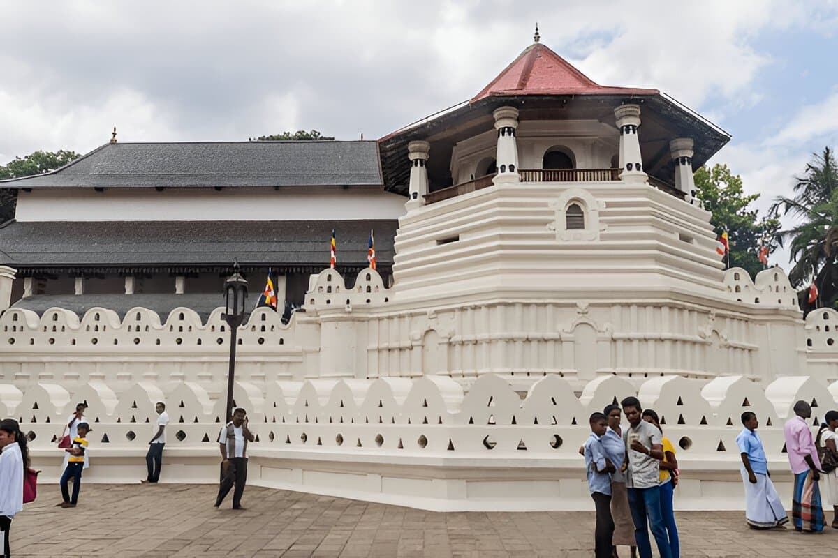 The Temple of the Sacred Tooth Relic