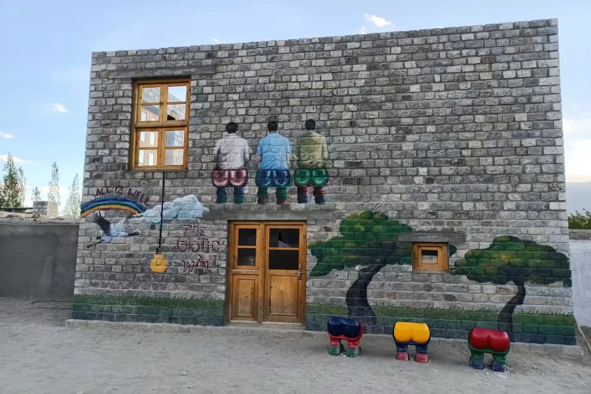 rancho school leh ladakh secondary schools View
