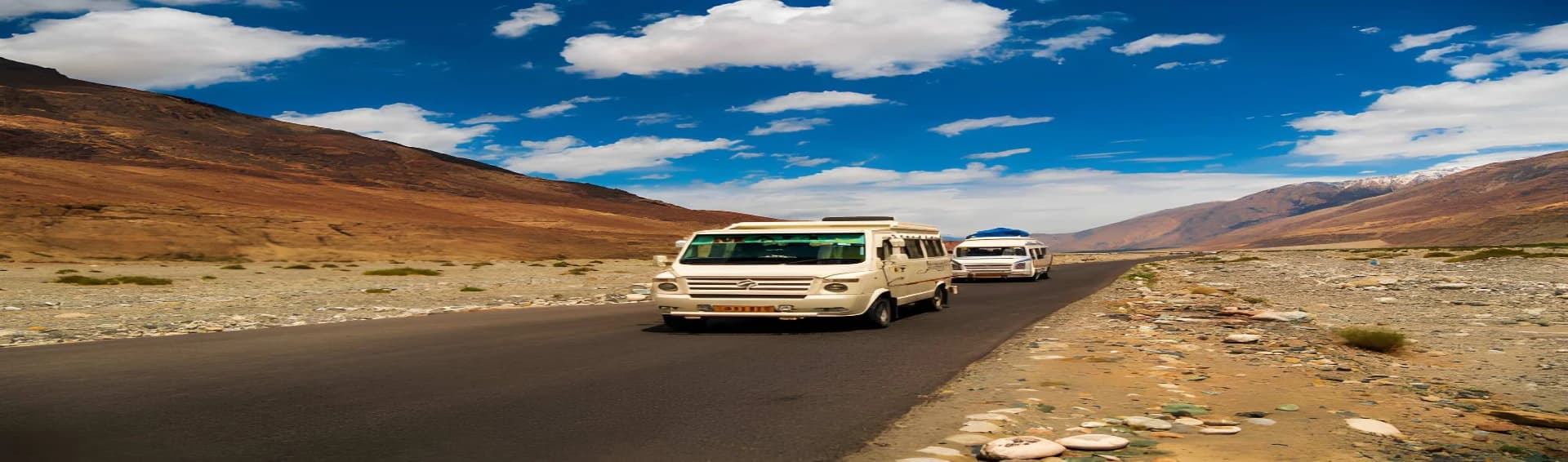 Leh Ladakh Group Tour vs Self-Planned Trip – Which One Is Better in 2026?