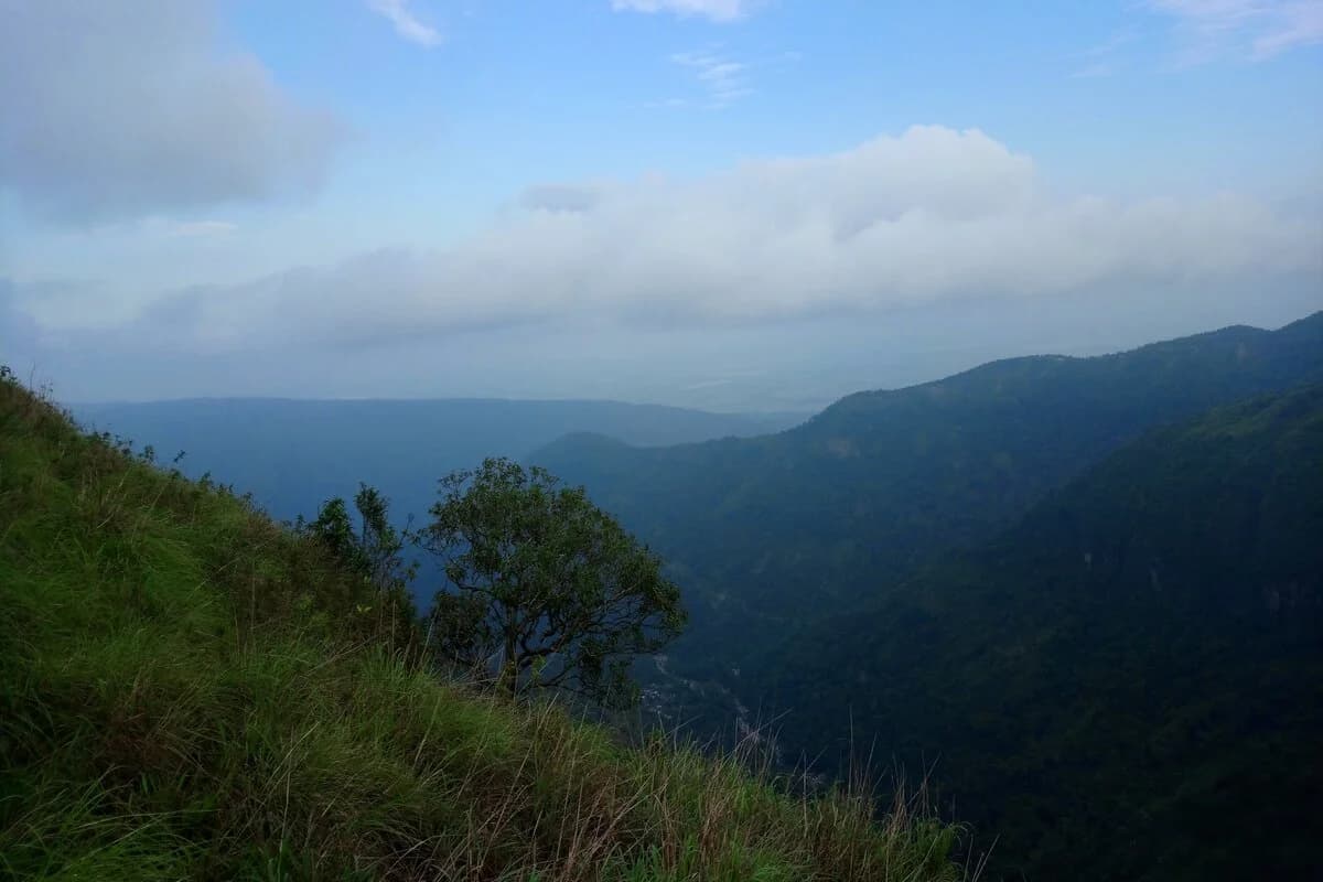 Secnic View of Seven Sister Park