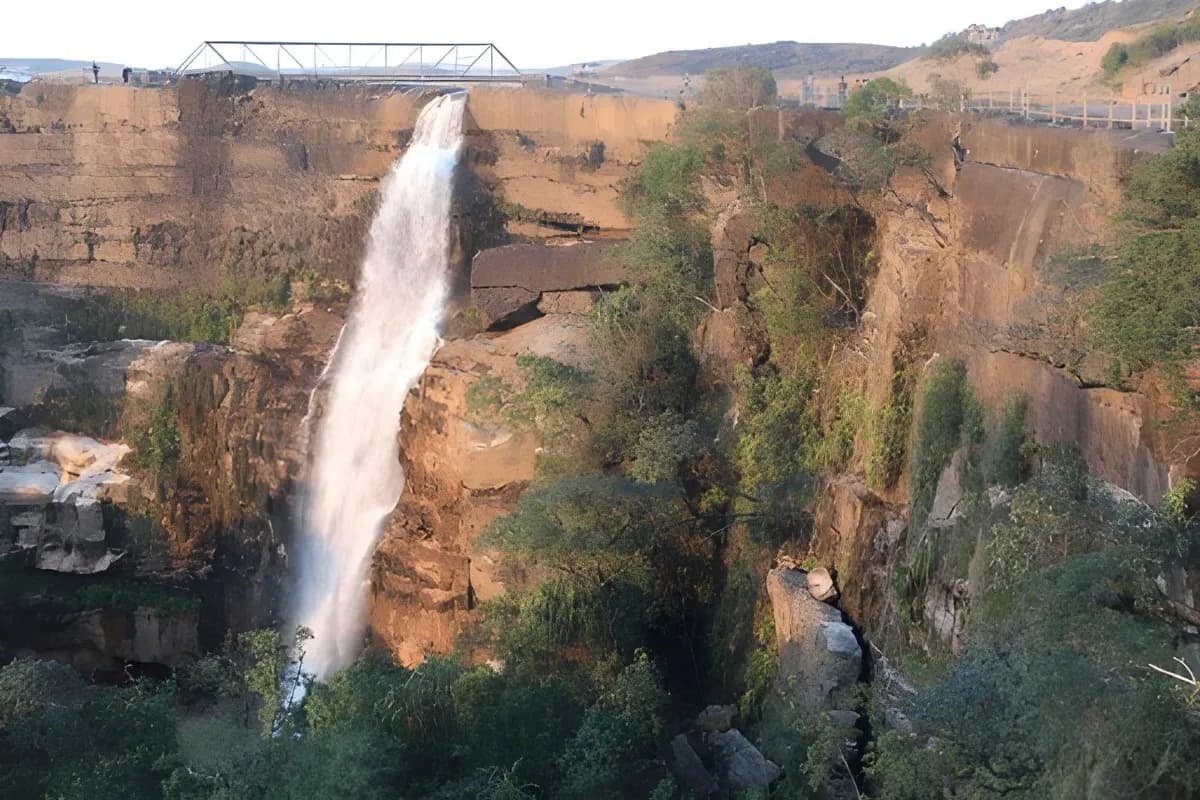 Dainthlen Falls