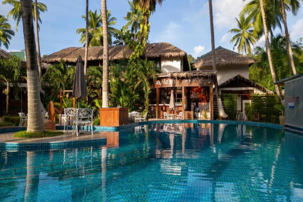 Coral Reef Resort & Spa