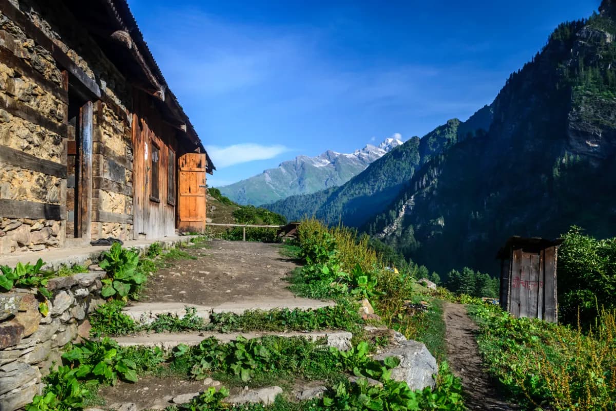 Tosh Valley Trek
