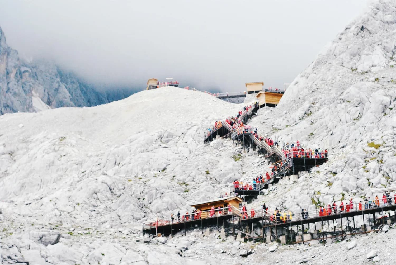 Winter Spiti with Chandratal Lake Exploration