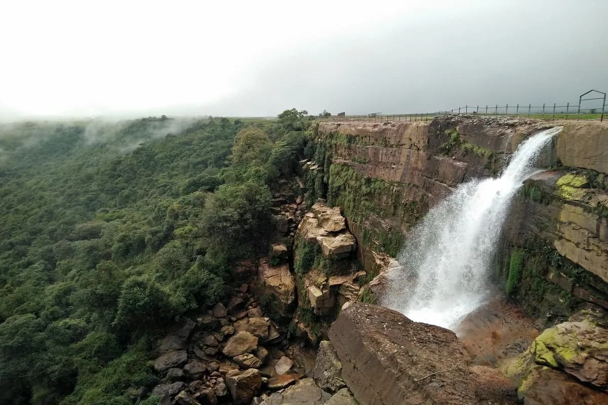 Beautiful Dainthlen Falls surrounded by scenic landscapes