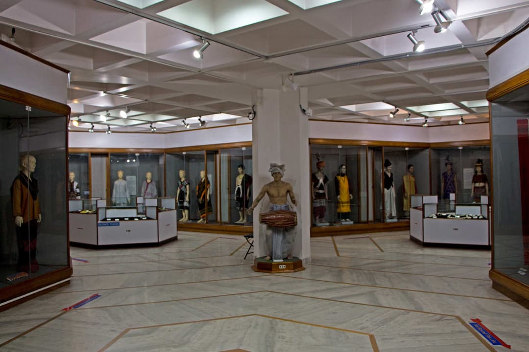 Seven-Themed Exhibition Floors