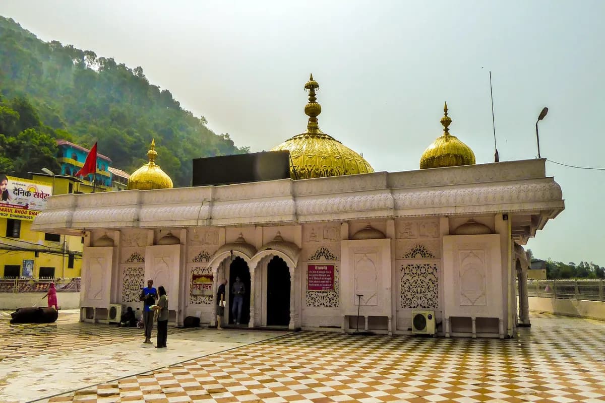 Shri Jwalamukhi Mata Shaktipeeth ji Temple
