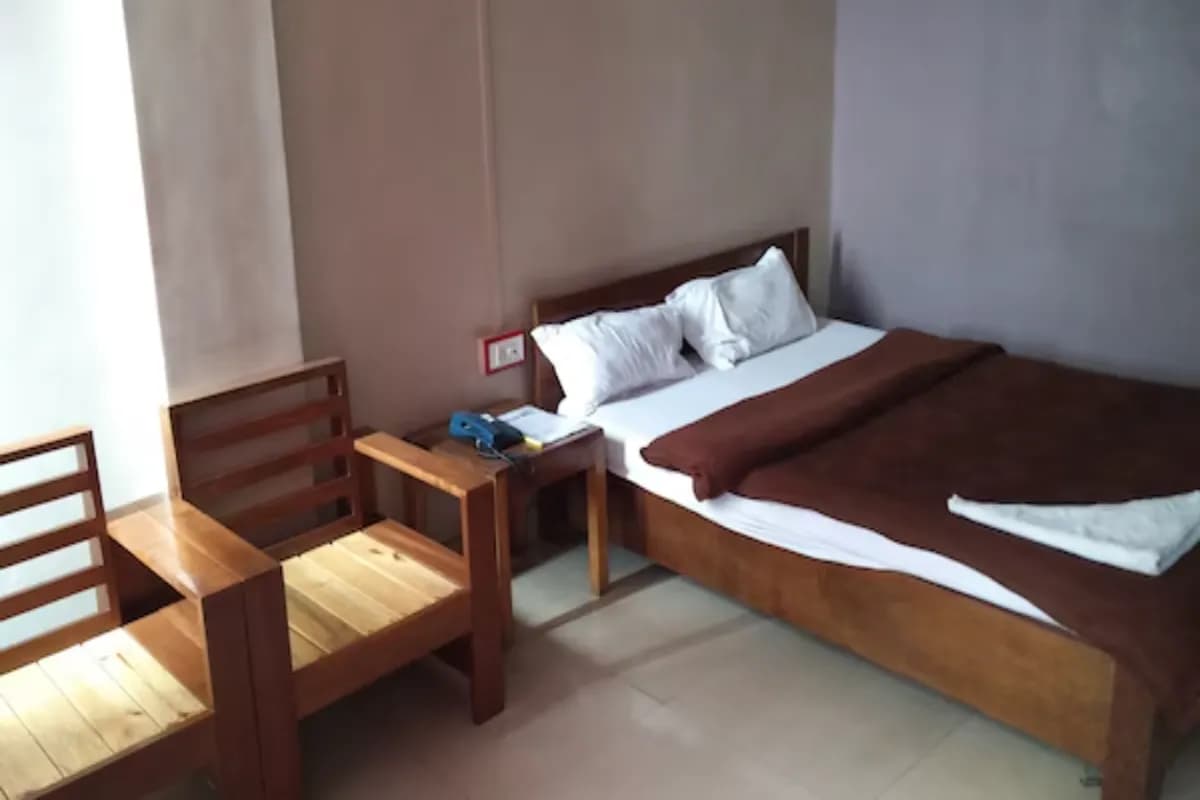 Shirui Lily Hotel