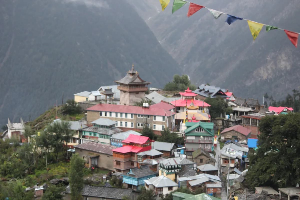 Giu Village