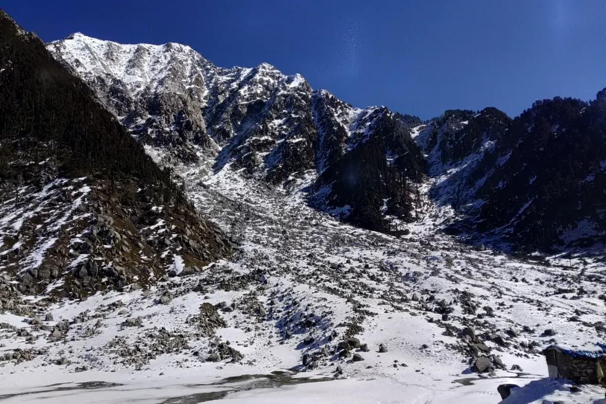 Kareri Lake Trek