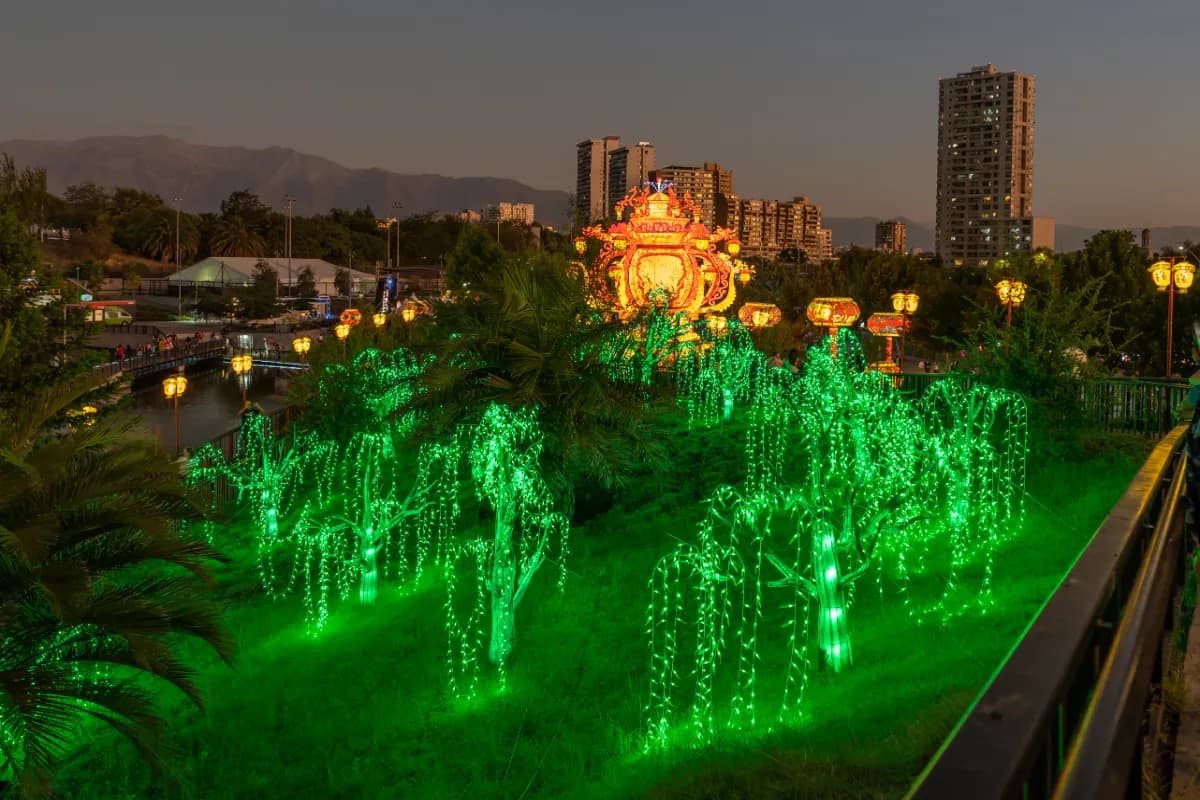 Dubai Garden Glow