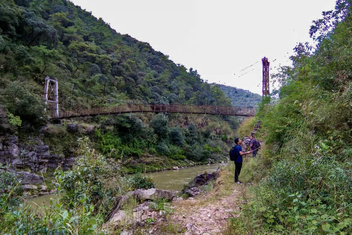 Tourist trecking on David Scott Trail