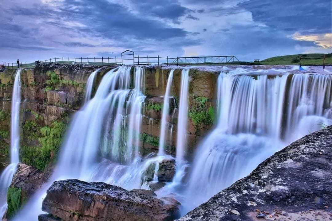 Dainthlen Falls Stop