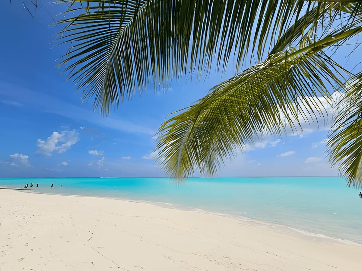 Thinnakara Island