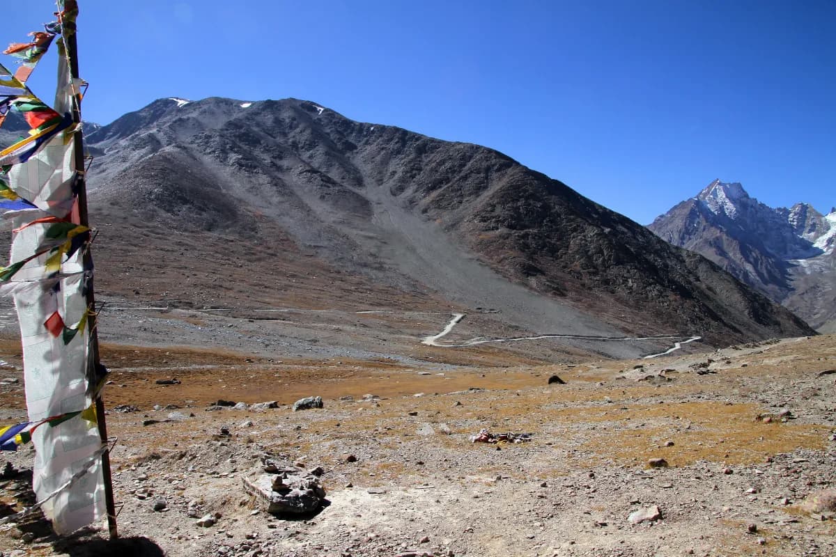 kunzum pass
