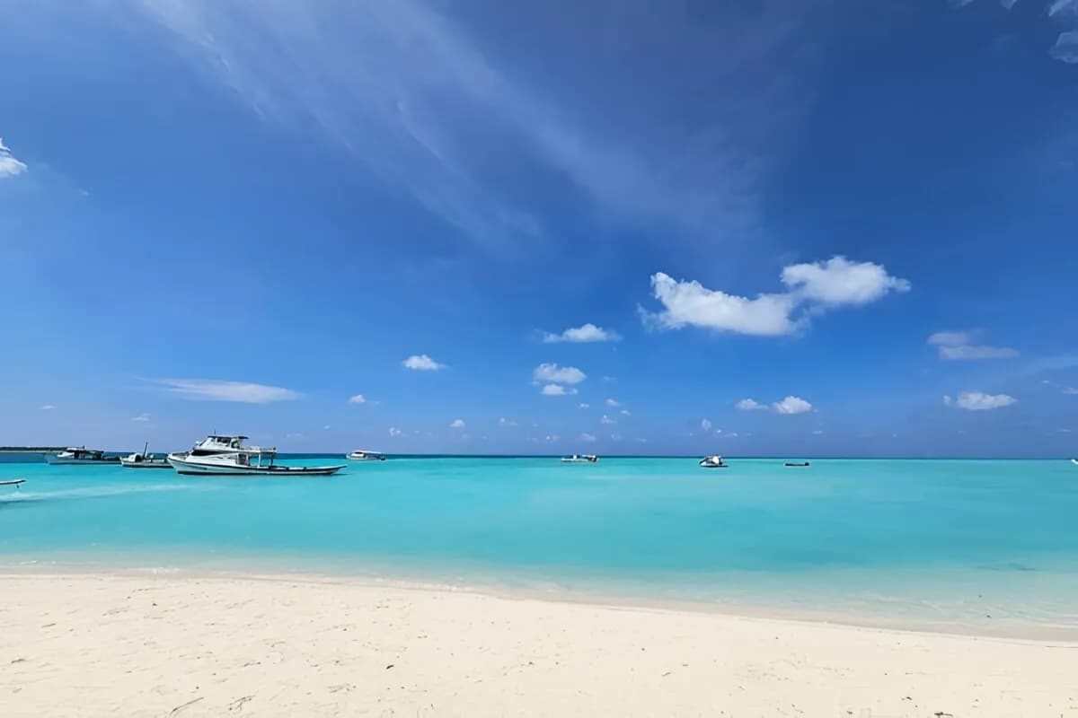 Thinnakara Island