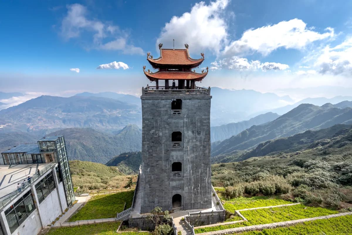 Looking at Fansipan mountain peak at an altitude