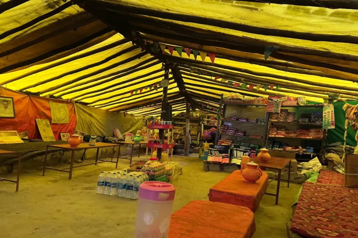 Chacha Chachi Dhaba Inside