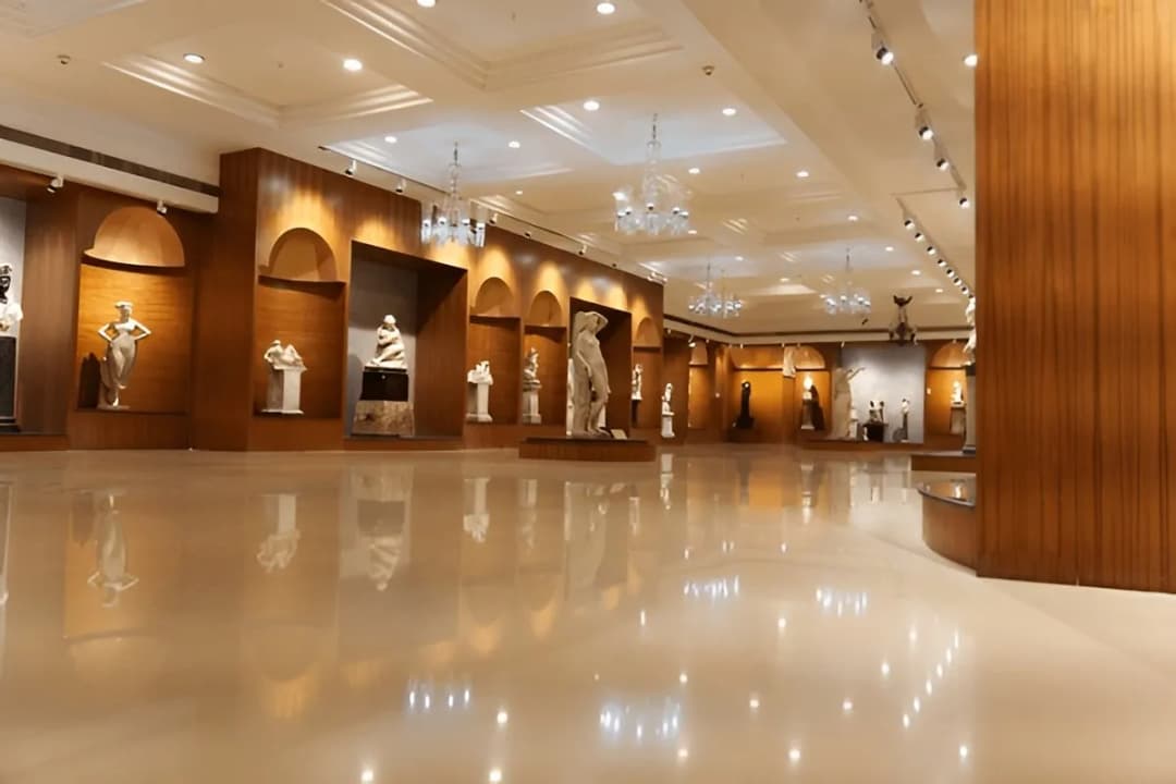 Arms & Armour Gallery