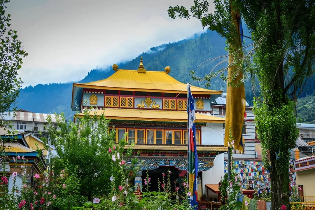 Gadhan Thekchhokling Gompa