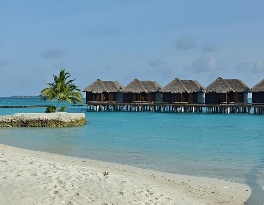 Sheraton Maldives Full Moon Resort & Spa